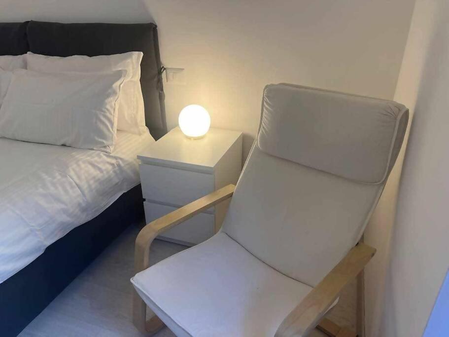 Modern Apartment In Monteverde Rome Extérieur photo